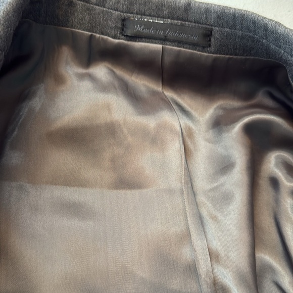 Men’s Chaps Charcoal Gray 40R Suit Jacket and 34/30 Pants EUC - Picture 9 of 9